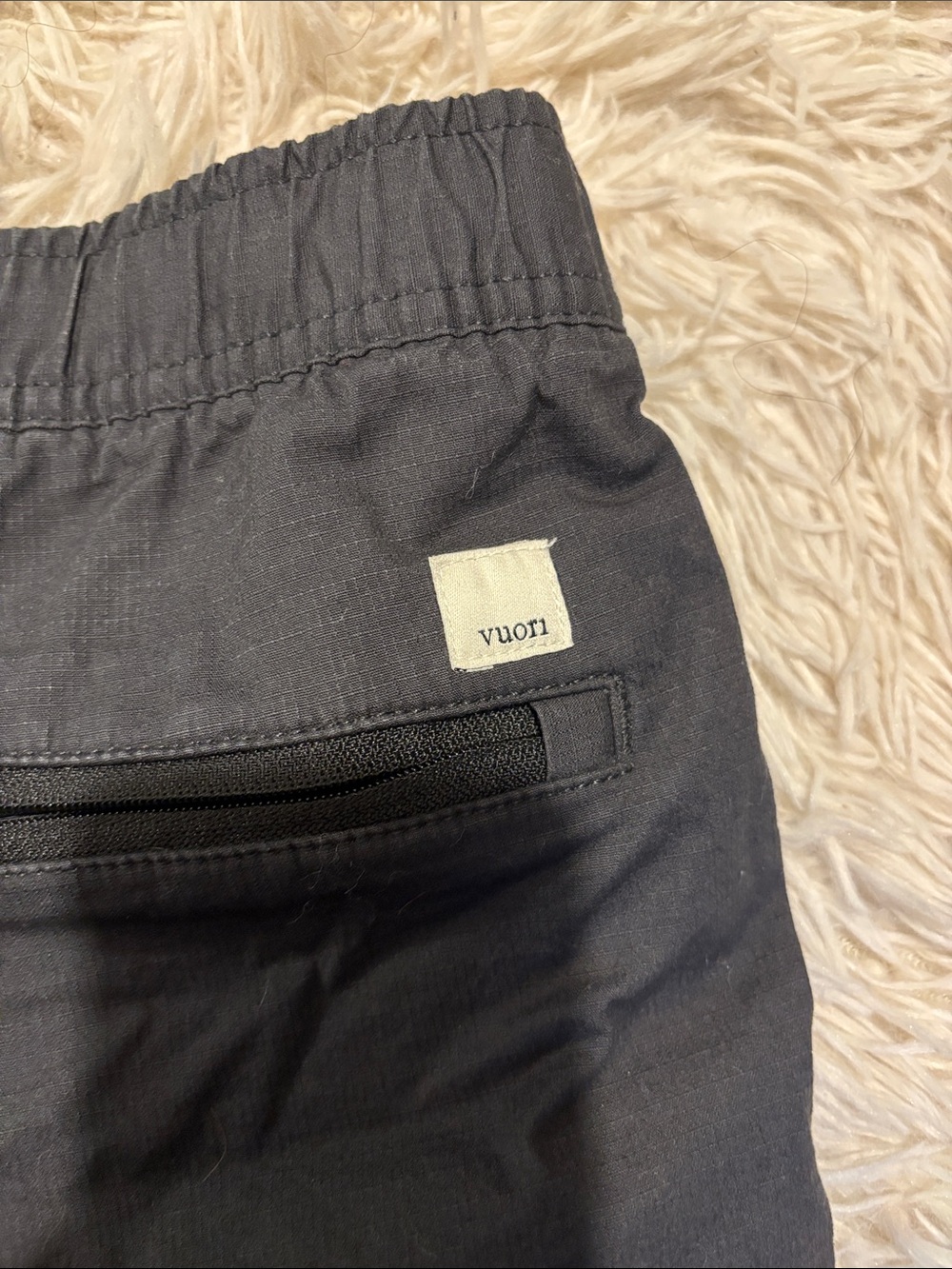 Vuori Black Elastic Waist Athletic Shorts with Drawstring - Picture 3 of 4